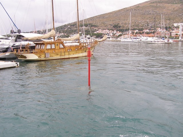 Postavljanje svjetleće oznake br. 1 u Segetu Donjem